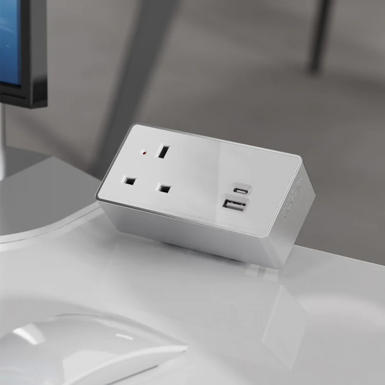 Power sockets & usb